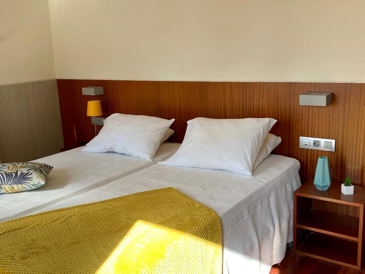 Hotel Santa Clara سانتياغو دي كومبوستيلا المظهر الخارجي الصورة
