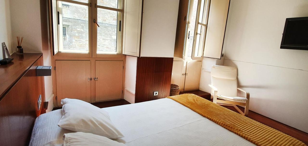 Hotel Santa Clara سانتياغو دي كومبوستيلا المظهر الخارجي الصورة