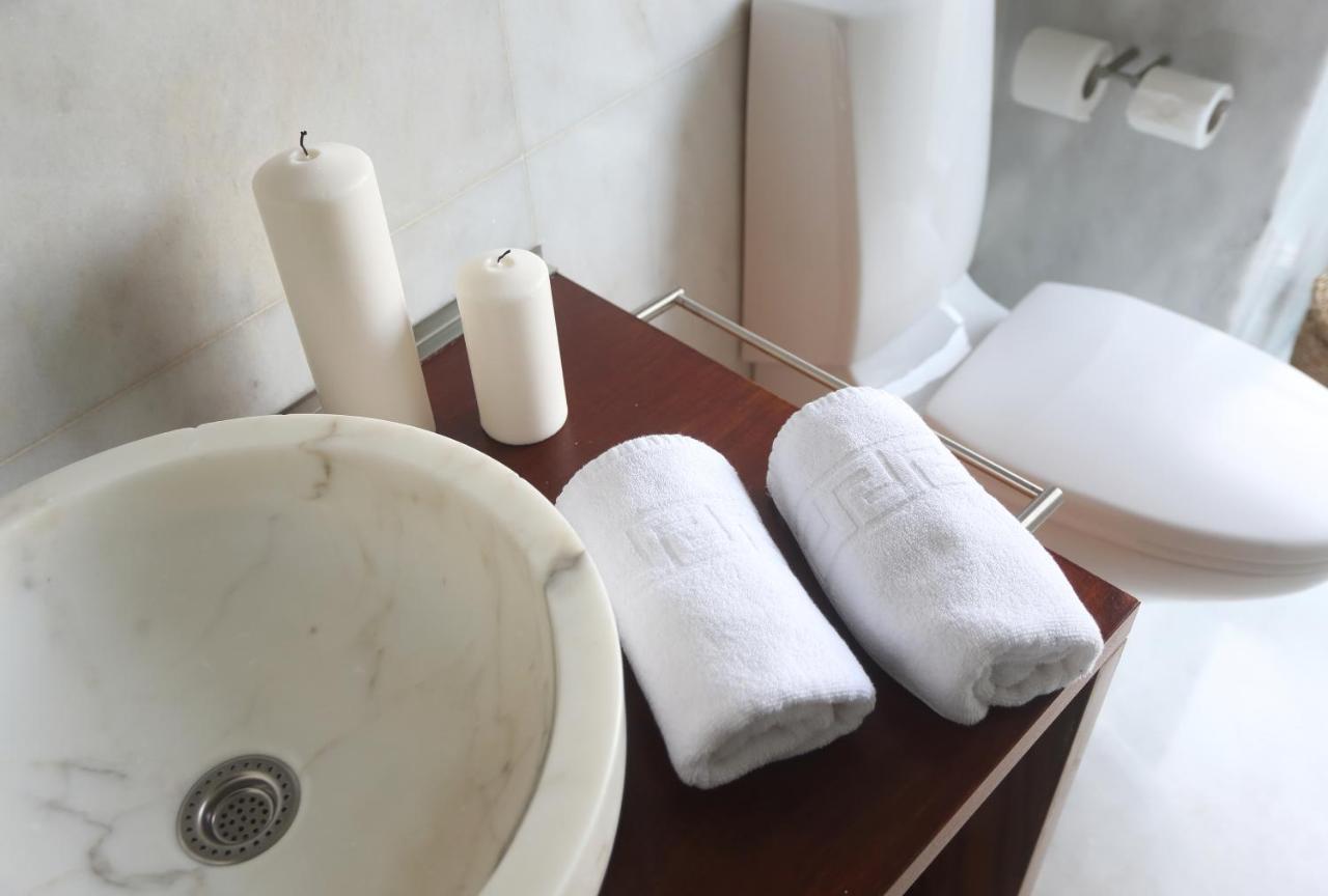 Hotel Santa Clara سانتياغو دي كومبوستيلا المظهر الخارجي الصورة